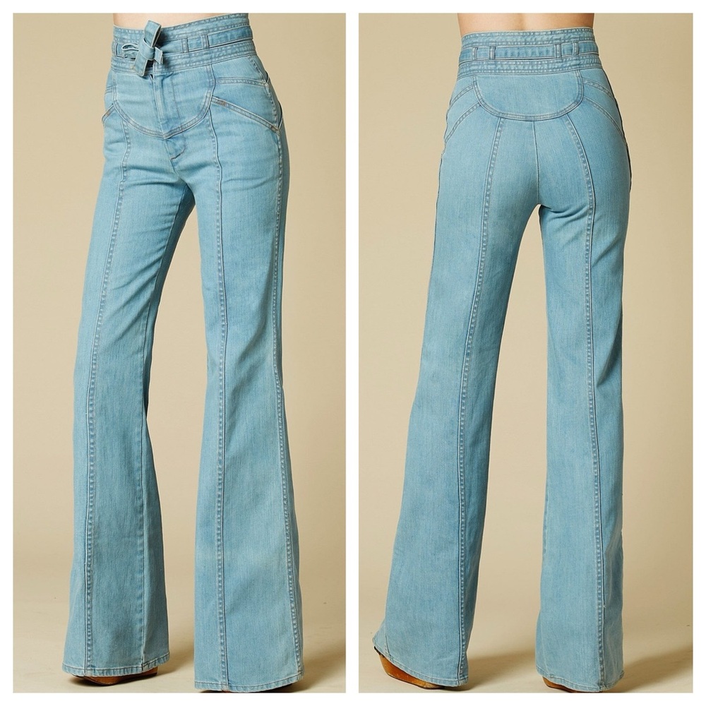 LIKE NEW Stoned Immaculate waiting for the sun bells in topanga Jeans